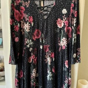 Torrid Floral Black and Pink Tunic 0X